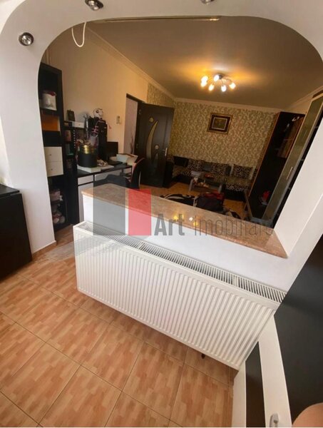 Moinesti, apartament 2 camere,