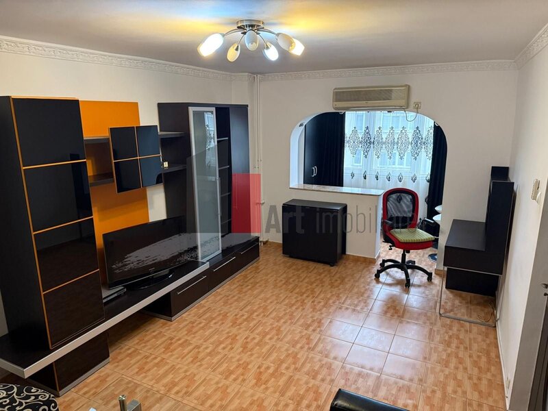 Moinesti, apartament 2 camere,